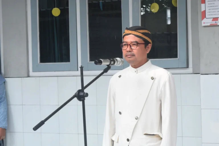 Instagram post from sd_djamaatul_ichwan. This post is in position 4.