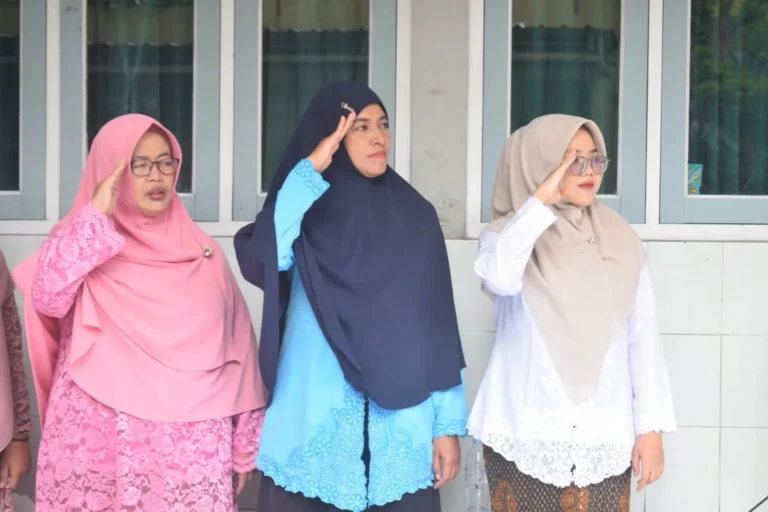 Instagram post from sd_djamaatul_ichwan. This post is in position 9.