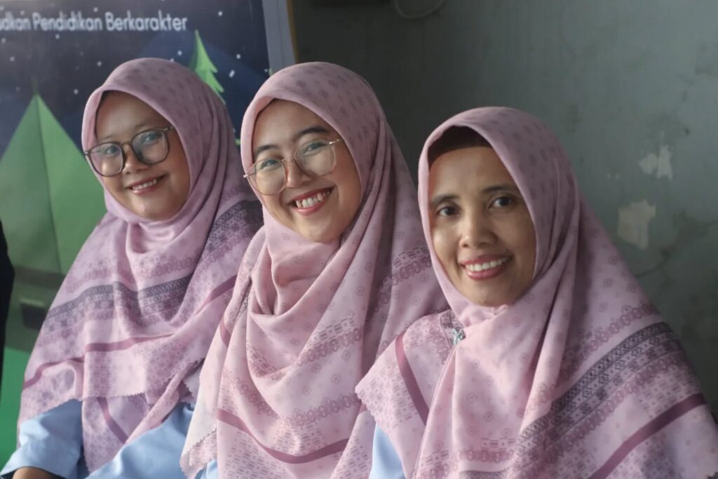 Instagram post from sd_djamaatul_ichwan. This post is in position 18.