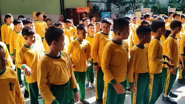 Instagram post from sd_djamaatul_ichwan. This post is in position 3.