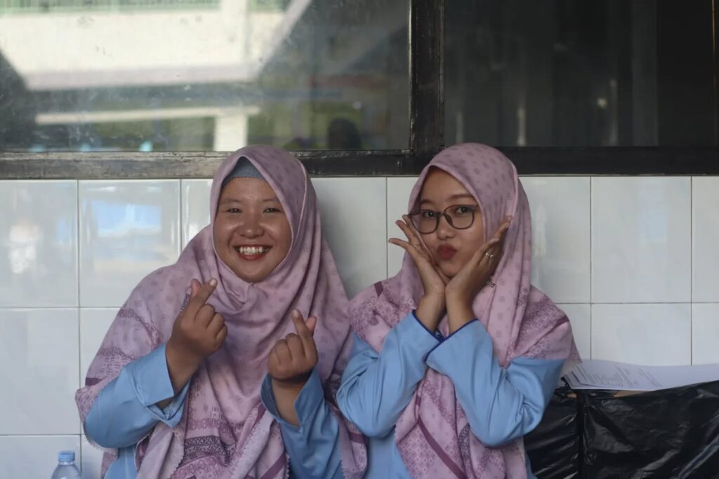 Instagram post from sd_djamaatul_ichwan. This post is in position 14.