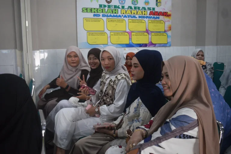 Instagram post from sd_djamaatul_ichwan. This post is in position 9.