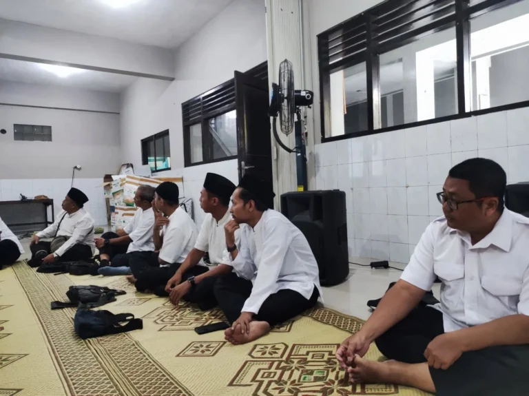 Instagram post from sd_djamaatul_ichwan. This post is in position 0.