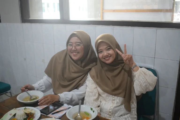 Instagram post from sd_djamaatul_ichwan. This post is in position 18.