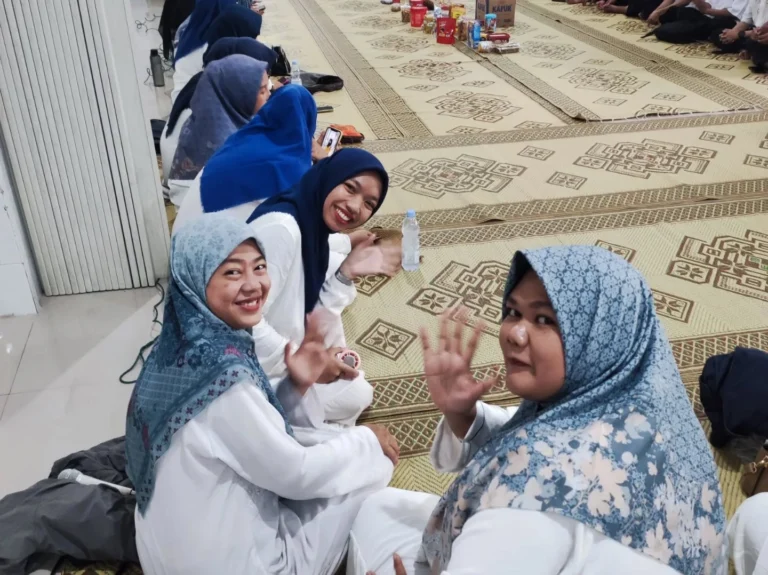 Instagram post from sd_djamaatul_ichwan. This post is in position 12.