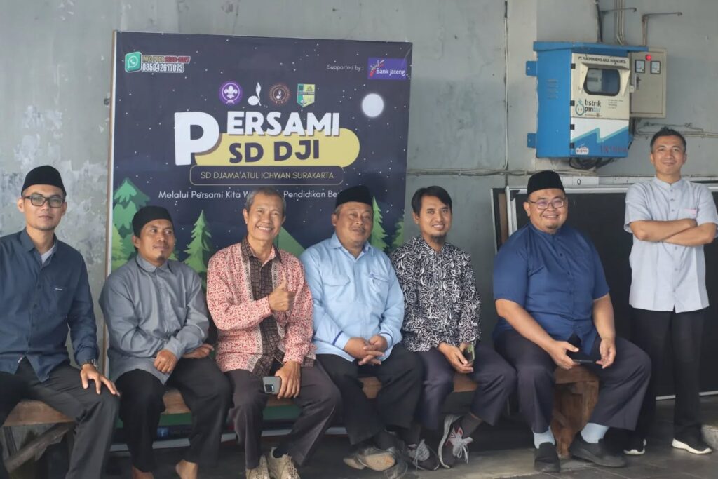 Instagram post from sd_djamaatul_ichwan. This post is in position 15.