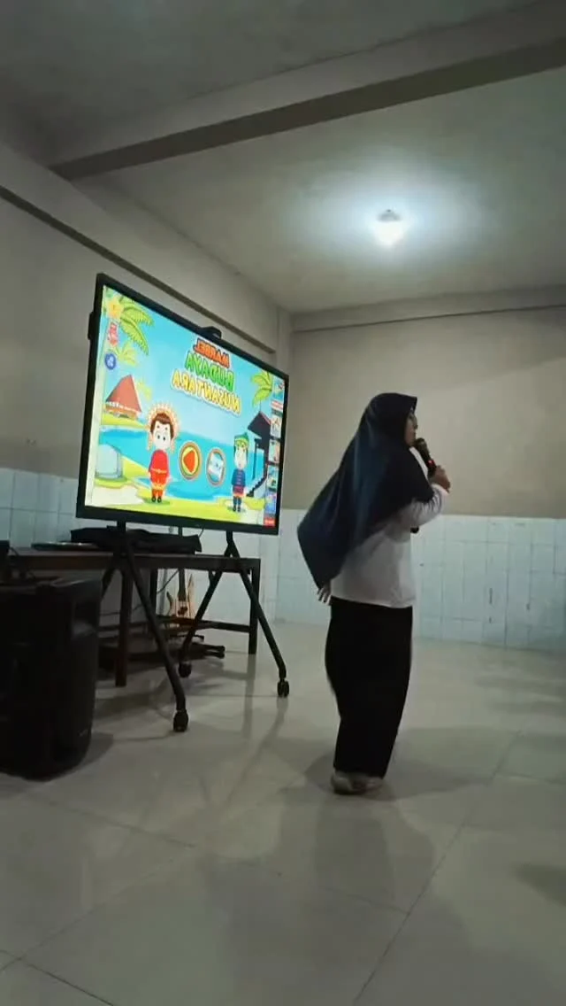 Instagram post from sd_djamaatul_ichwan. This post is in position 3.